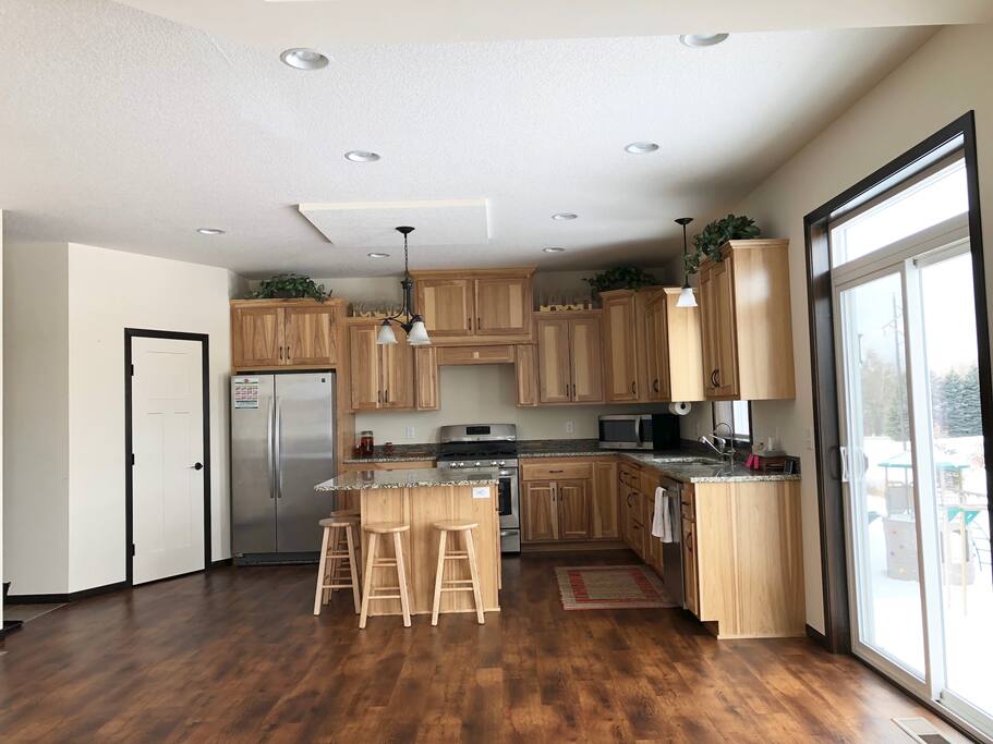Shared Kitchen (main Fl).