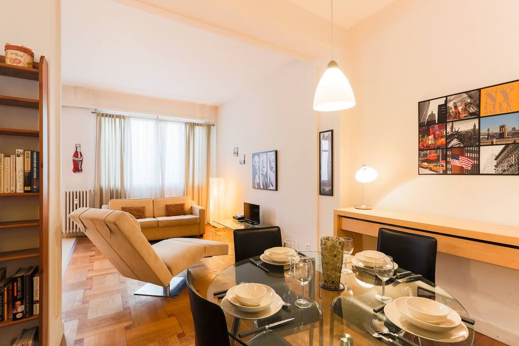 Dining table for 4 people