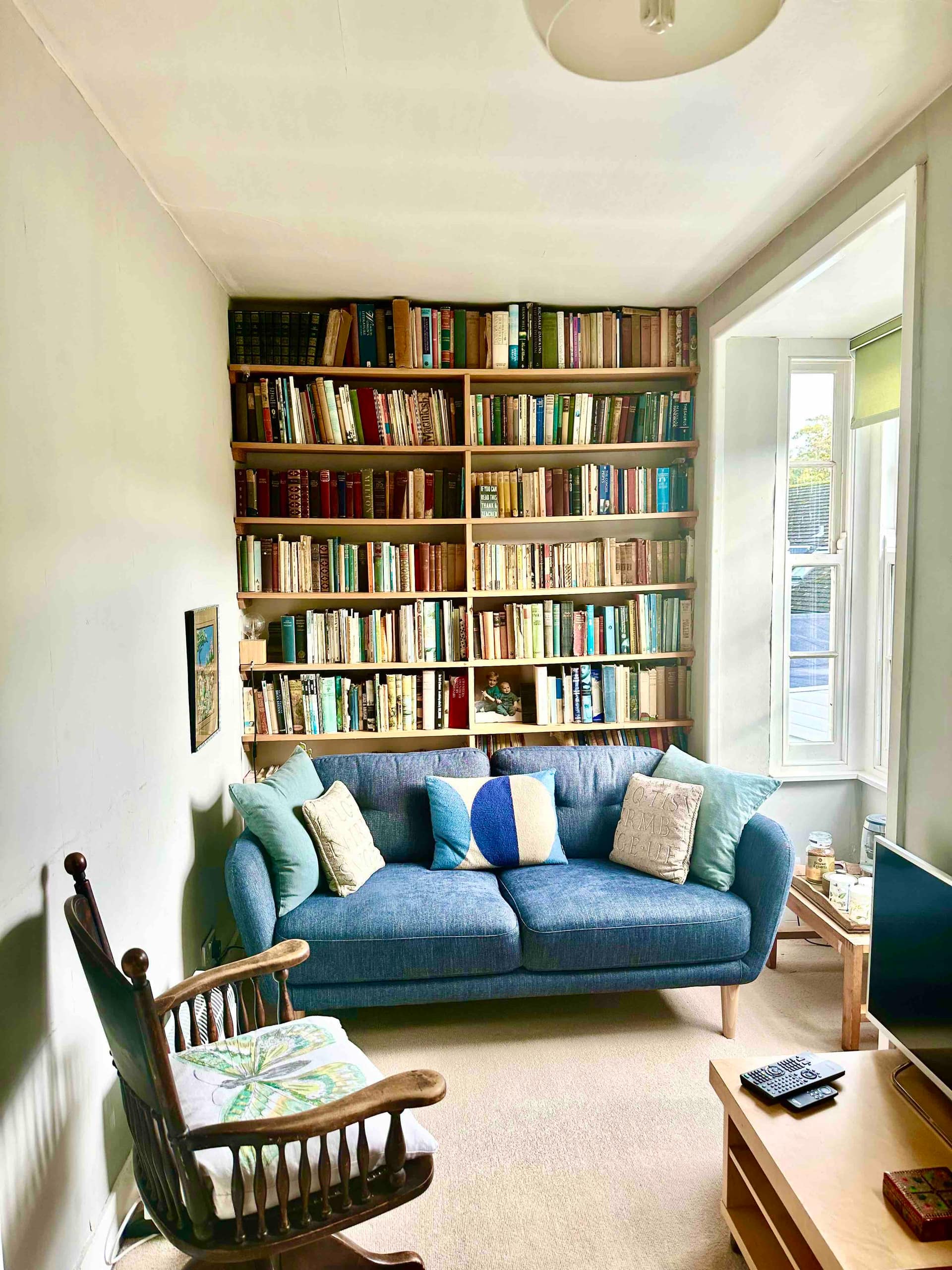 Literary Annexe by the Long Walk