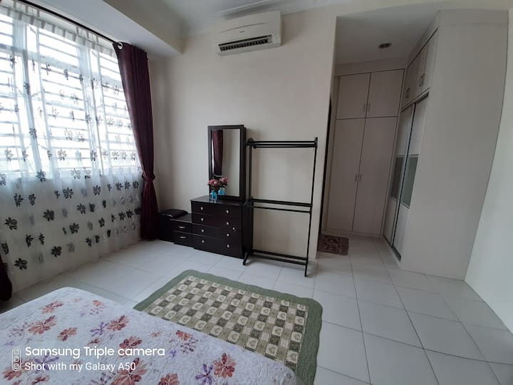 Výhľad na hlavnú spálňu