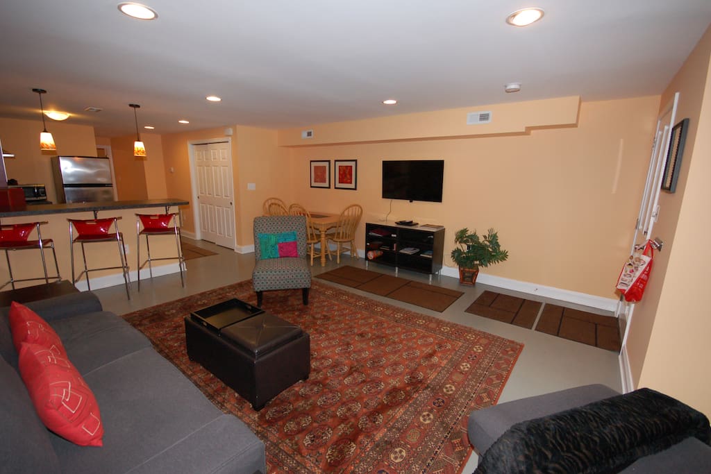 Spacious updated living room