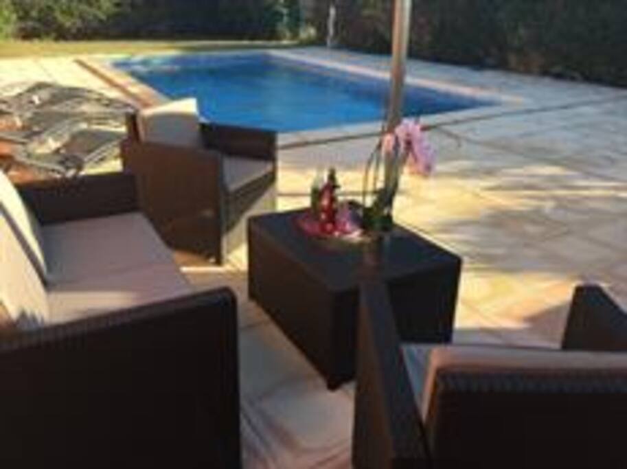 Coin detente piscine