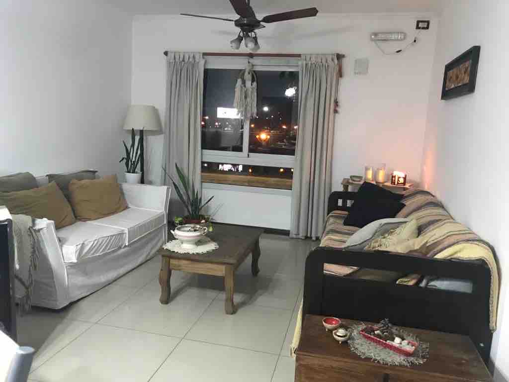 Popular Airbnb listing: Excellent location, modern. in Villa Carlos Paz
