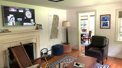 Top performing Airbnb: Wooded Cottage - Minutes from Lenox Village in Lenox