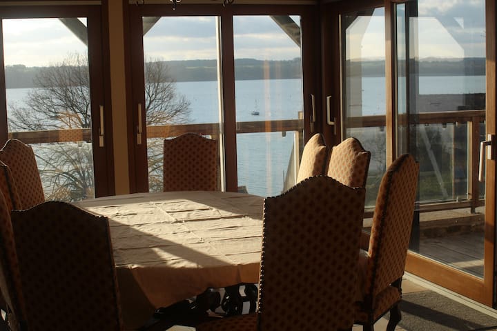 Maison vue  port 9 personnes-190m²