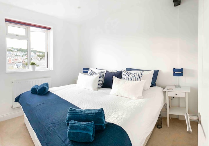 Top 16 Airbnb Vacation Rentals In Lyme Regis, Great Britain Updated