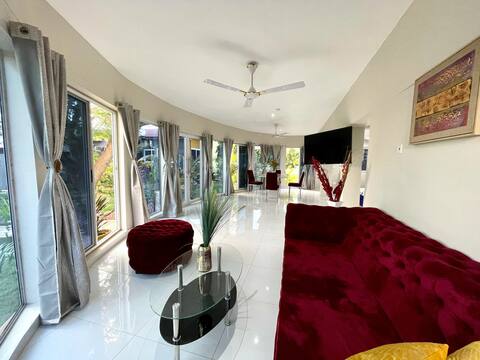 Lukas Garden House Accra with Pool, Jacuzzi & Gym