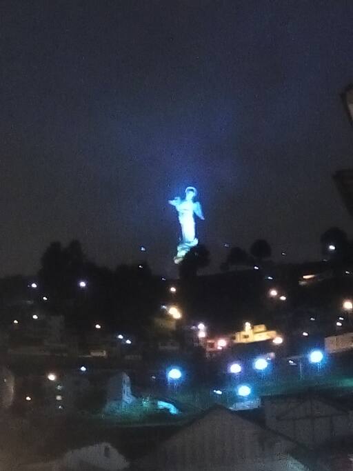 A los pies de la virgen el Hotel Gran Casino Colonial ....