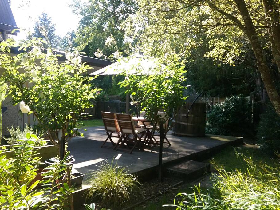 Outside breakfast area