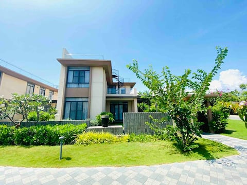 Cozy 4 bedrooms villa with pool