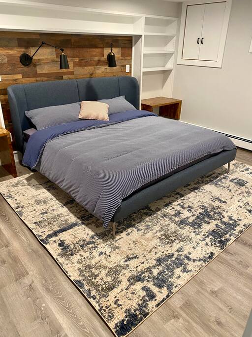 Cozy 2 BR Greenwich Apt. with easy access to NYC