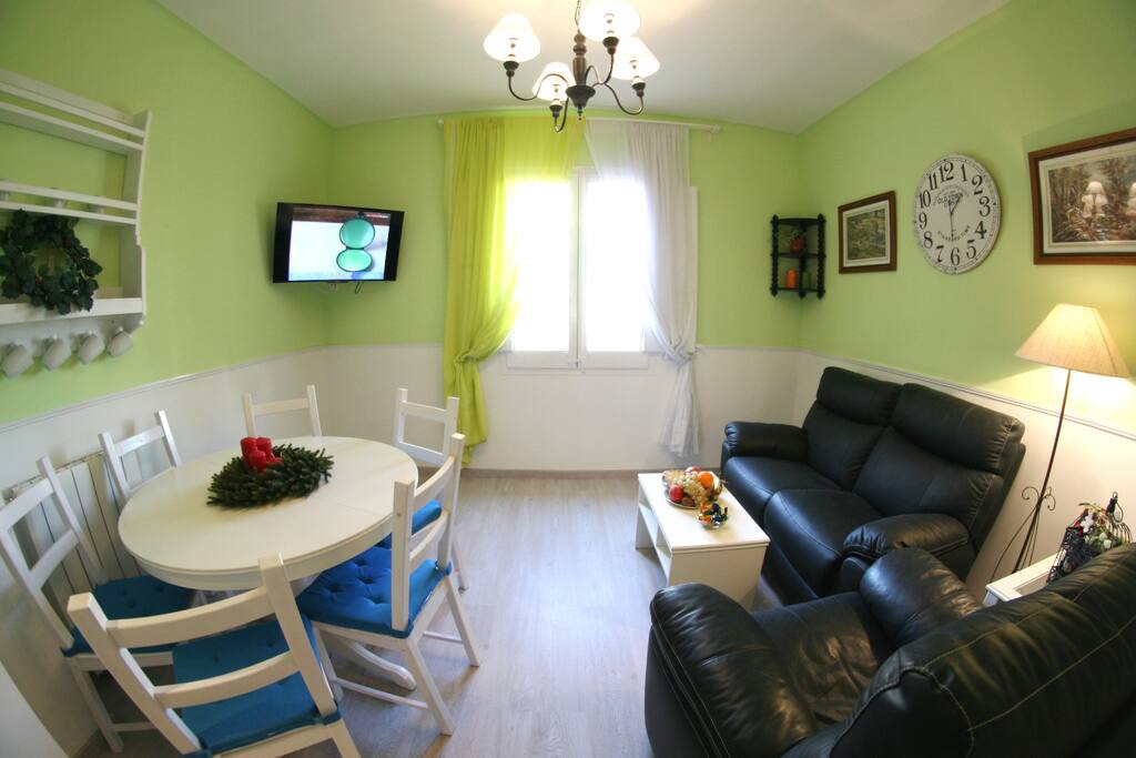 Dinning Table