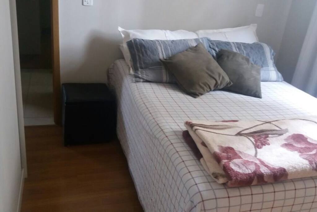 Cama Queen