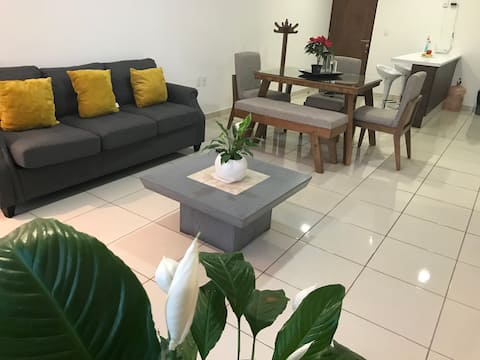 Excellent, very central apartment