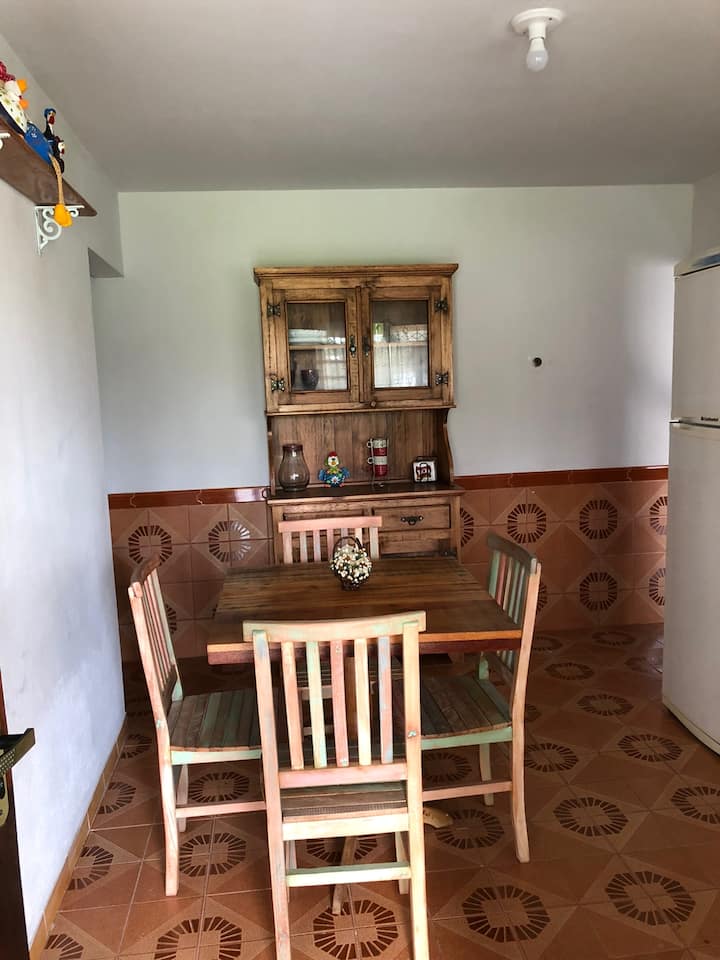 Casinha Vermelha - Penedo