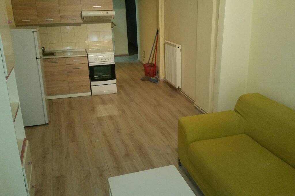 Σαλόνι και κουζινα