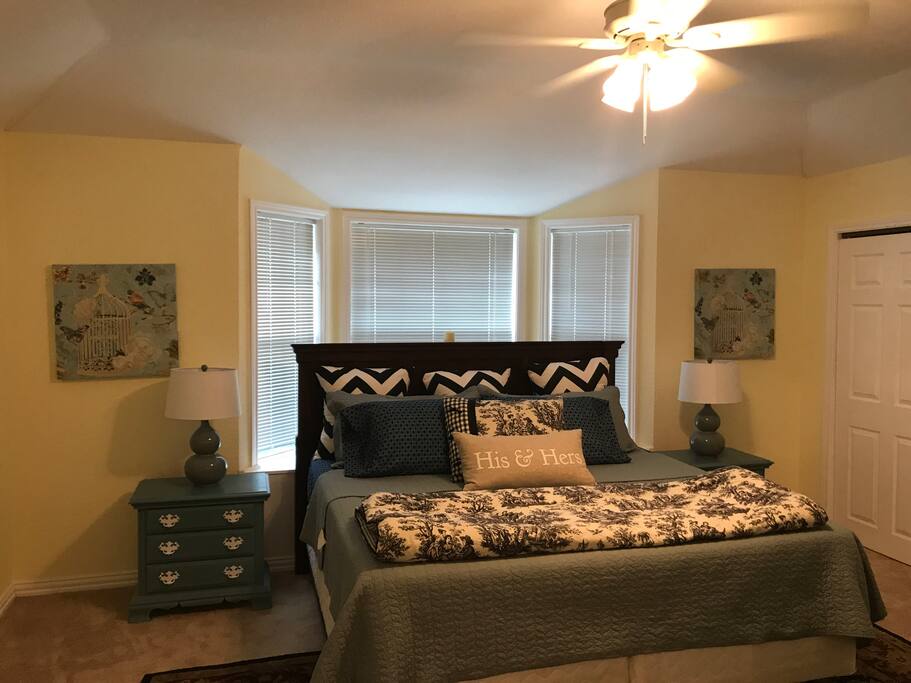 Master Bed with King Bed