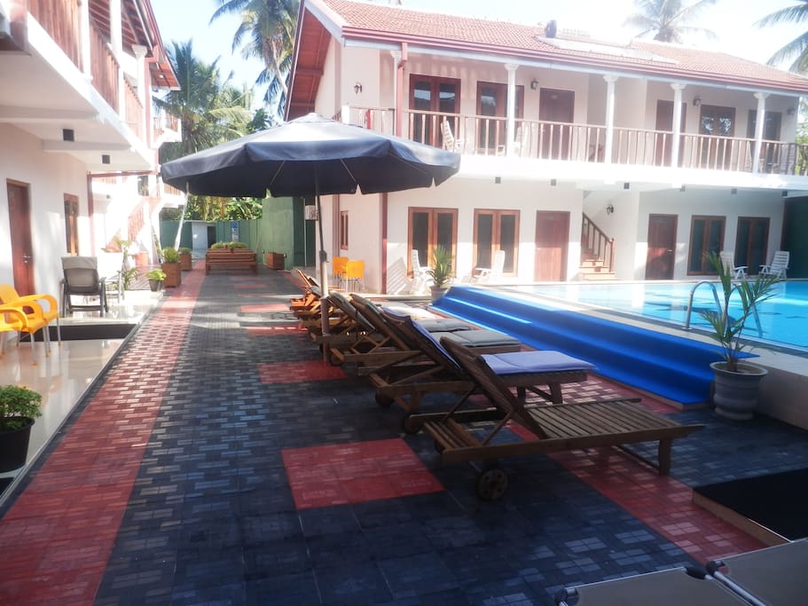 Sunbeds, apartment building