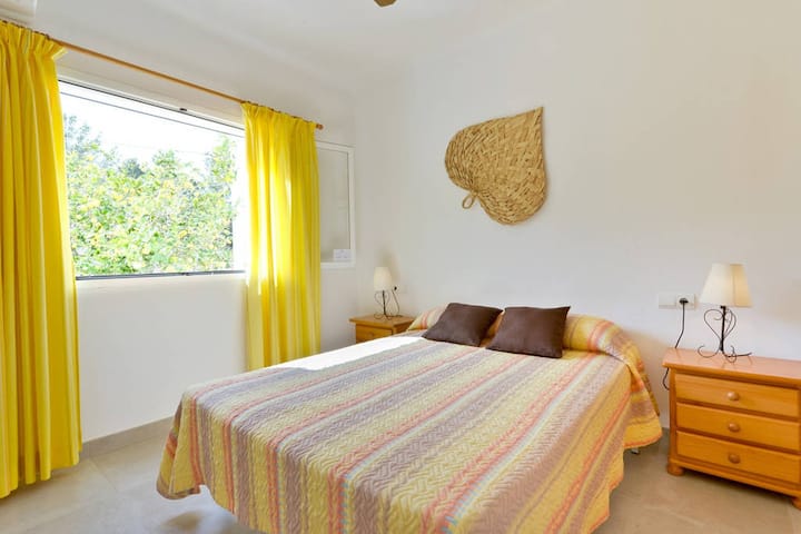 غرفة النوم 1