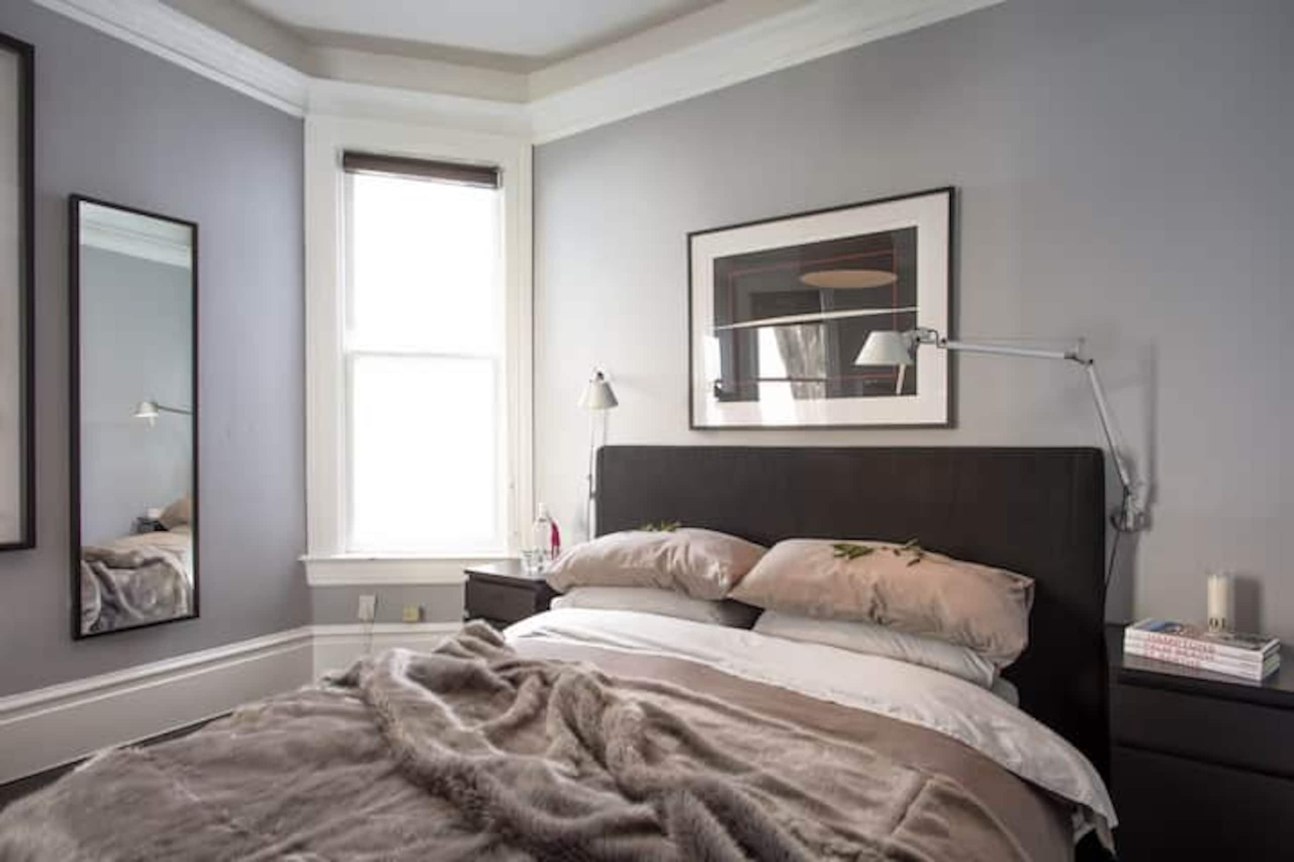 Home in San Francisco · ★4.99 · 5 bedrooms · 5 beds · 2 baths - Image 25