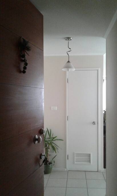 Acceso de entrada del Departamento