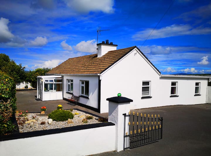Woodmount House
