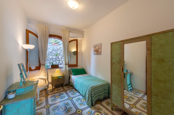 Ლუქს-კლასის ვილა ილ მინიალი/საძინებელი

