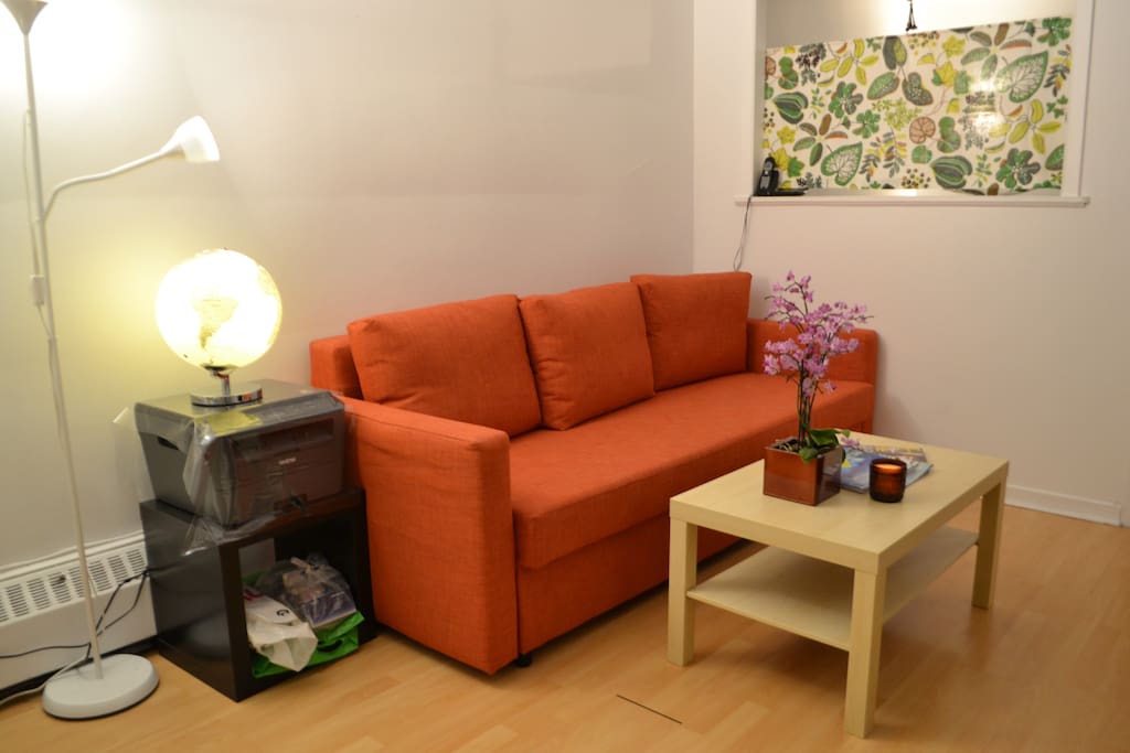 The sofa - Le canapé
