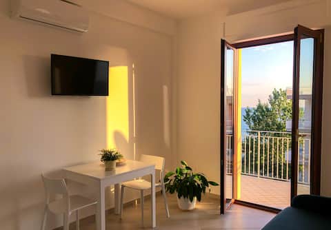 Le Cicale - studio apartment 100 meters from the sea