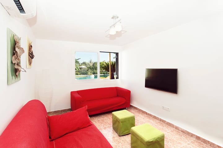 Sunny Villa With Pool, Garden & Bbq - Palma