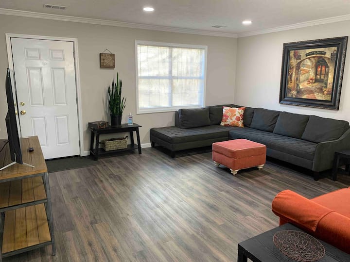 Barrett Parkway Post Office Ferienwohnungen & Unterkünfte