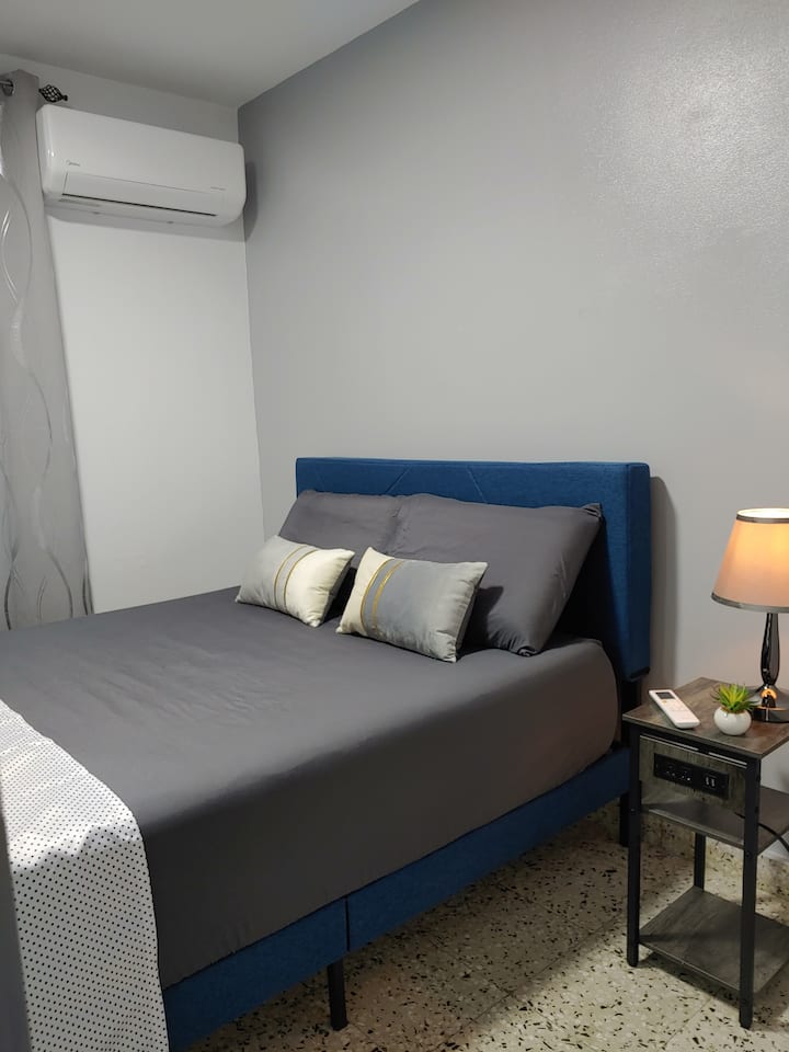 غرفة النوم 2