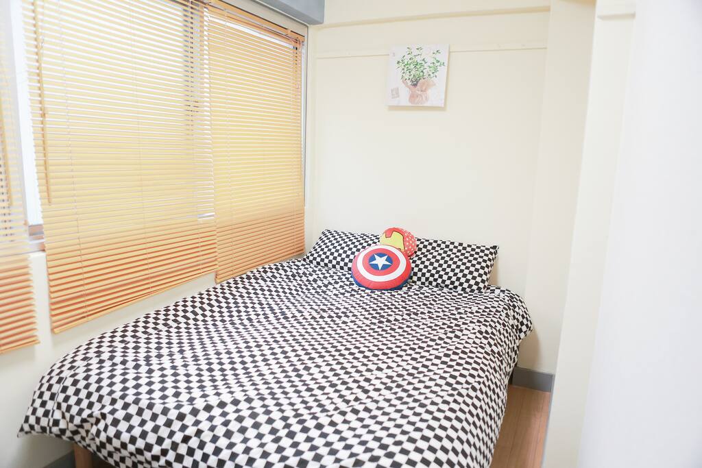 2F溫馨臥室/cozy bedroom