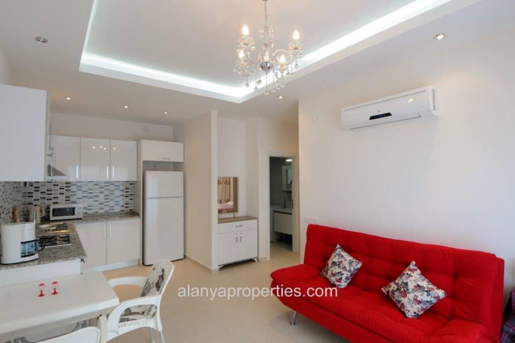 Kitchen & Hall