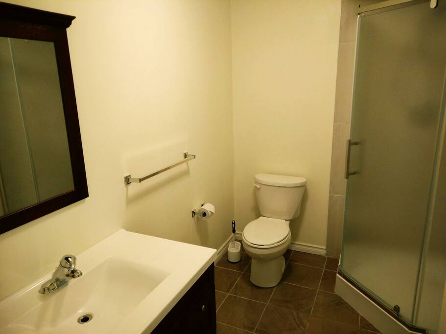 Ensuite bathroom