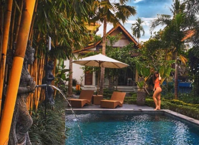 #Couple’sGetaway#Ace Location#Instaworthy~MOKSHA~A