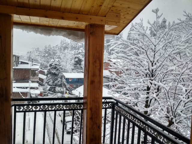 Airbnb Manali Vacation Rentals Places To Stay Himachal