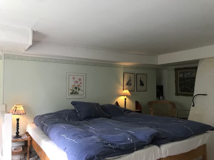 საძინებელი 1