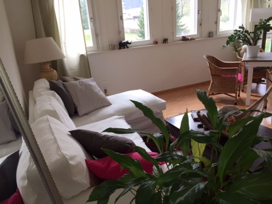 Wohnzimmer / living room