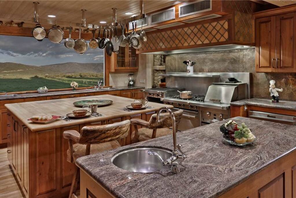 Large Kitchen