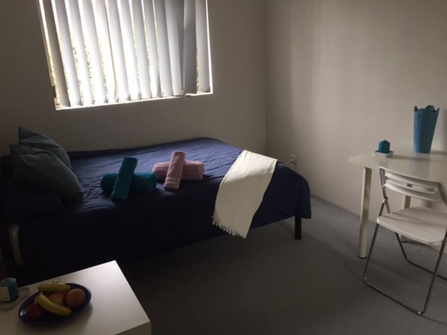 Bed room