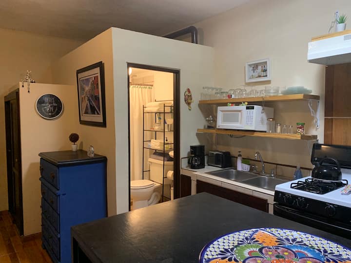 Amelia Lofts - Room # 9 - Monclova