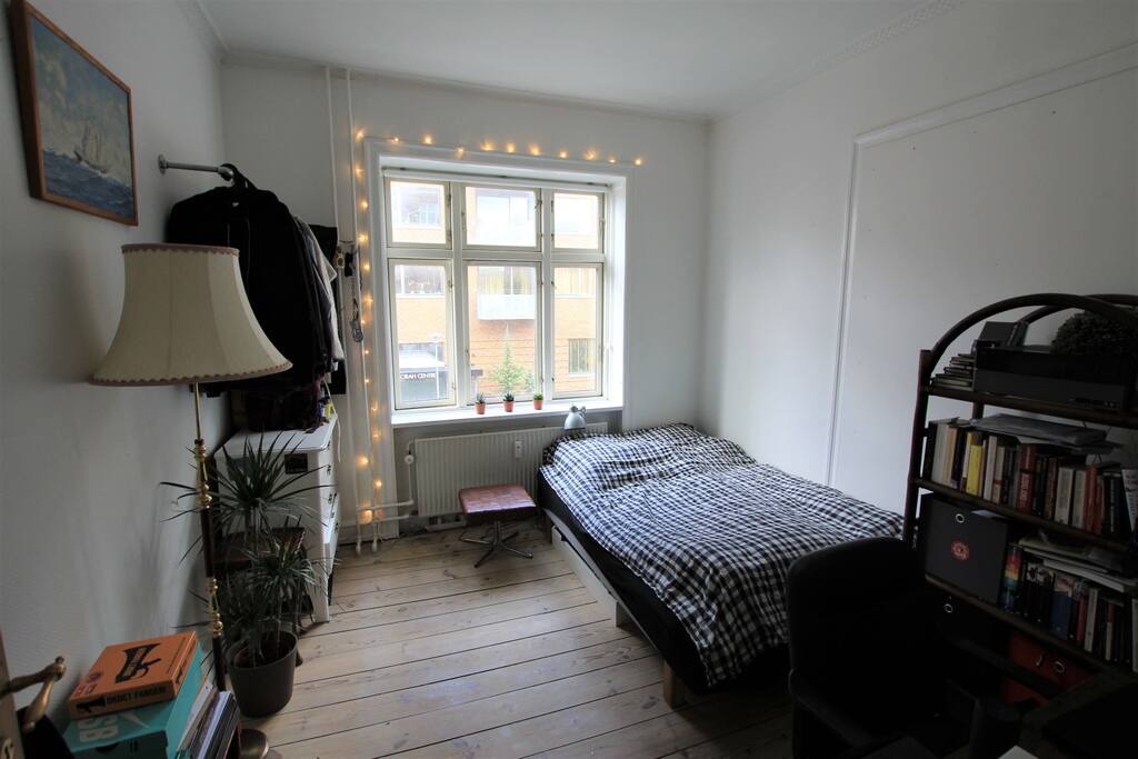 Room 1