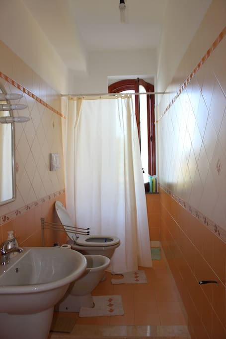 bagno con doccia