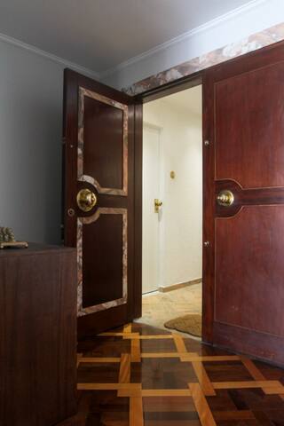 Luxuoso Apartamento – Quadra da Praia de Ipanema gallery image 4