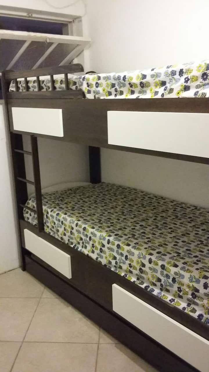 Dhomë gjumi 1