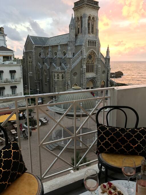 Alfresco balcony