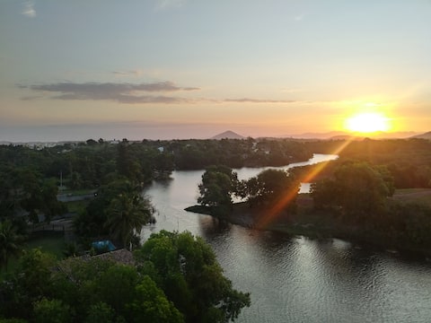 Blue Cove Apartment