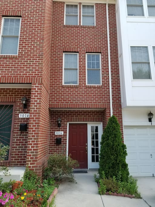 Front of house outside view.