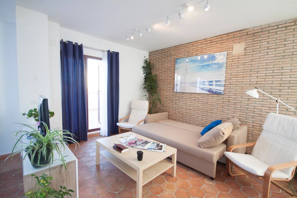 Living room (bed position)